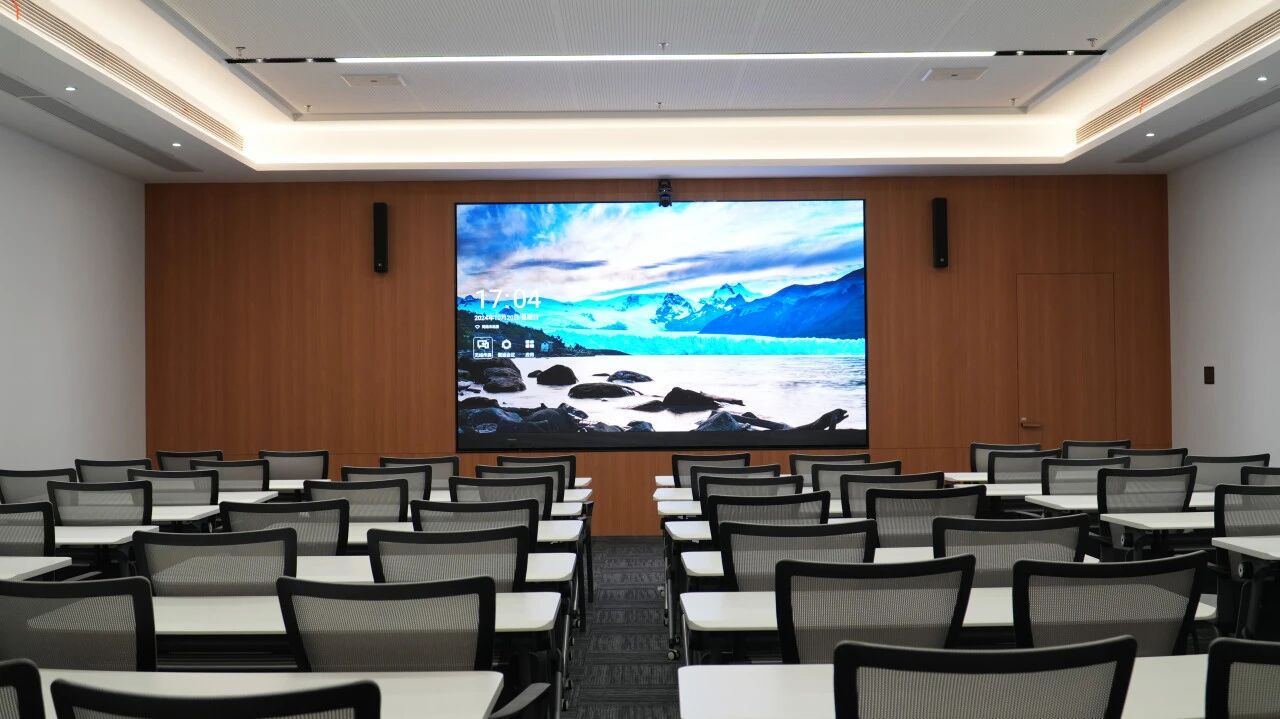 大型會(huì)議室1.jpg
